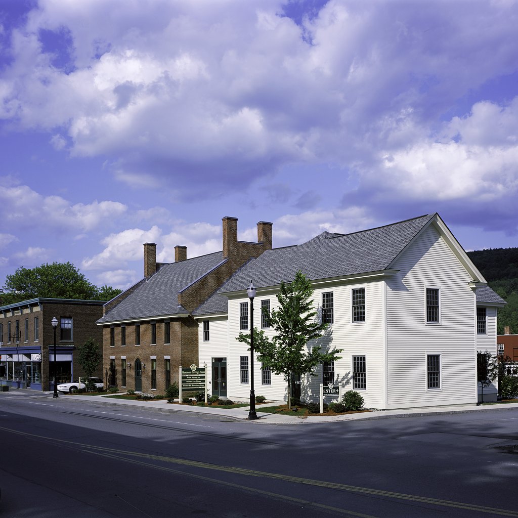 Mascoma Savings Bank - Windsor Branch - Banwell Architects